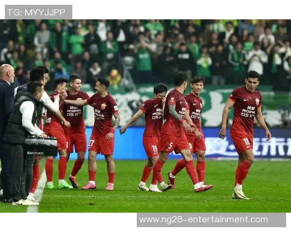 中超精彩对决AC米兰逆转巴黎圣日耳曼引发全场热烈反响与数据分析