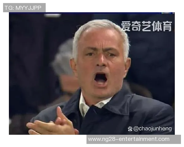 中超赛场惊现乌龙球引发争议里昂5-1逆袭拜仁全场沸腾